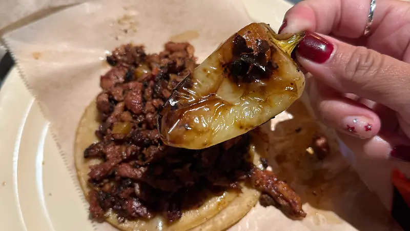 Tacos Los Cholos en California